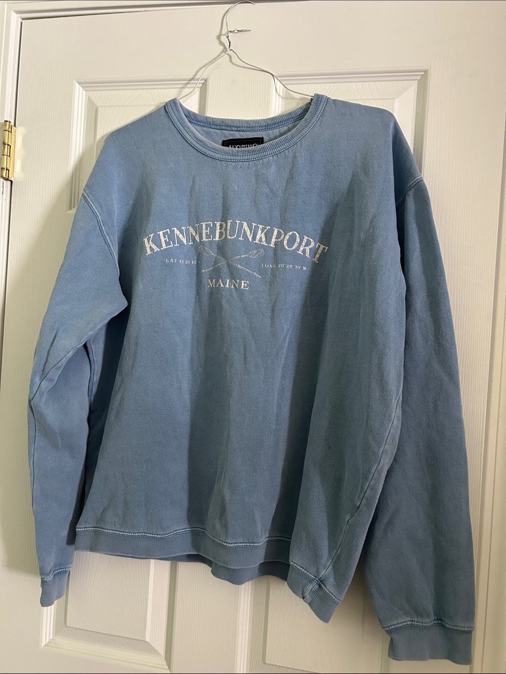 Austen's Kennebunkport Maine Light Blue Crewneck Sweater